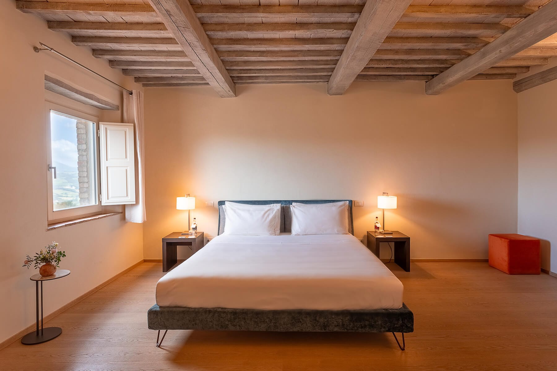 Letto matrimoniale junior suite 3